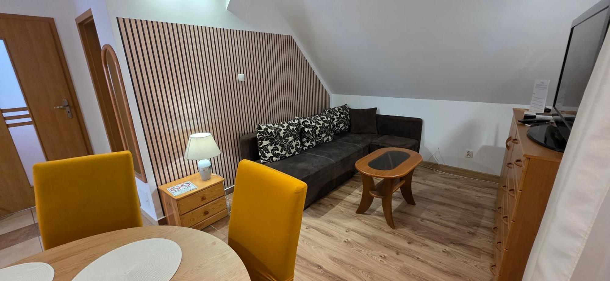Apartament Cudowny Zakątek z Ogrodem i Basenem Bukwica  Zewnętrze zdjęcie